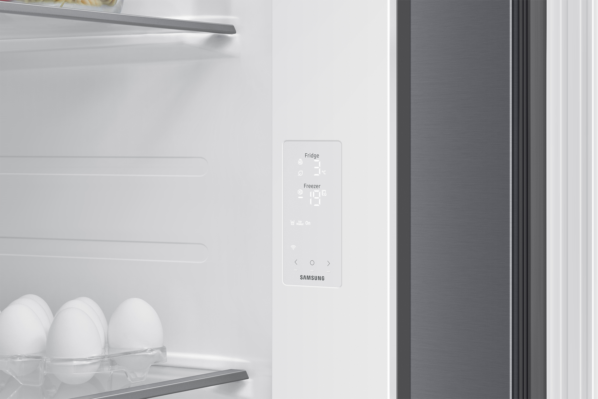 Koelkast SAMSUNG RS70F66KCTEF / SBS / C / mat inox / wifi