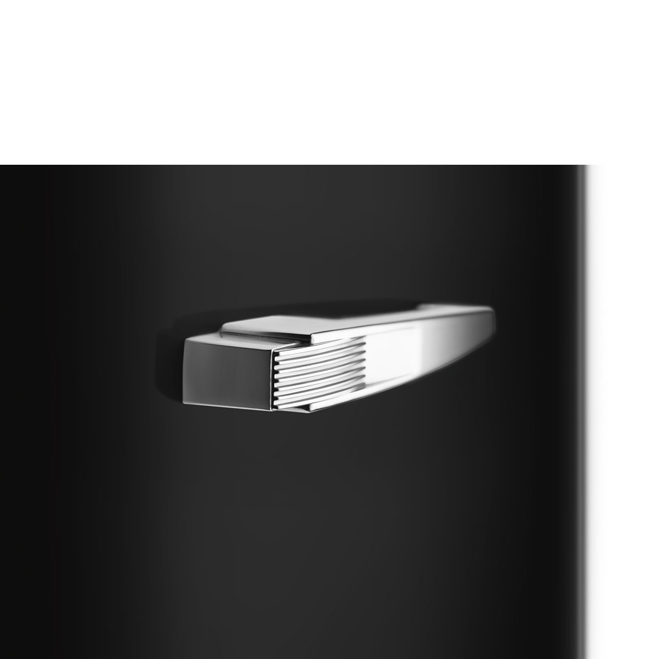 Koelkast SMEG FAB28RBL6 50's Style / C / 244L+26L / 153cm / zwart