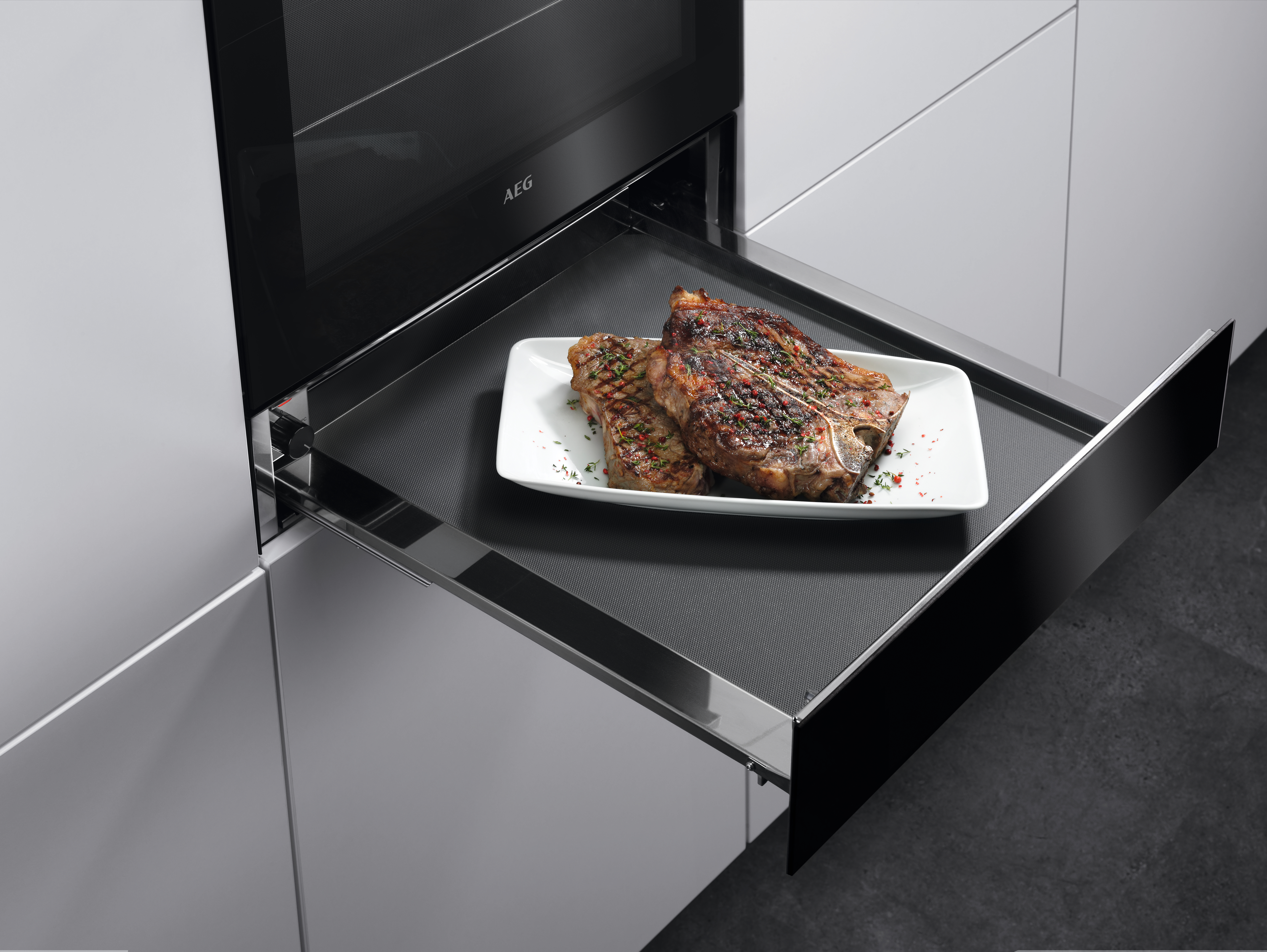 AEG Chauffe-plat elec. KDK911424T