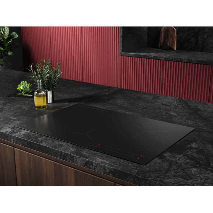 Kookplaat Inductie AEG 80cm TO84IB00IT