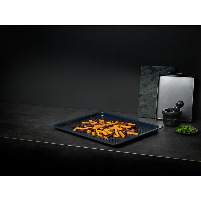 AEG AIRFRY PLAQUE DE CUISSON