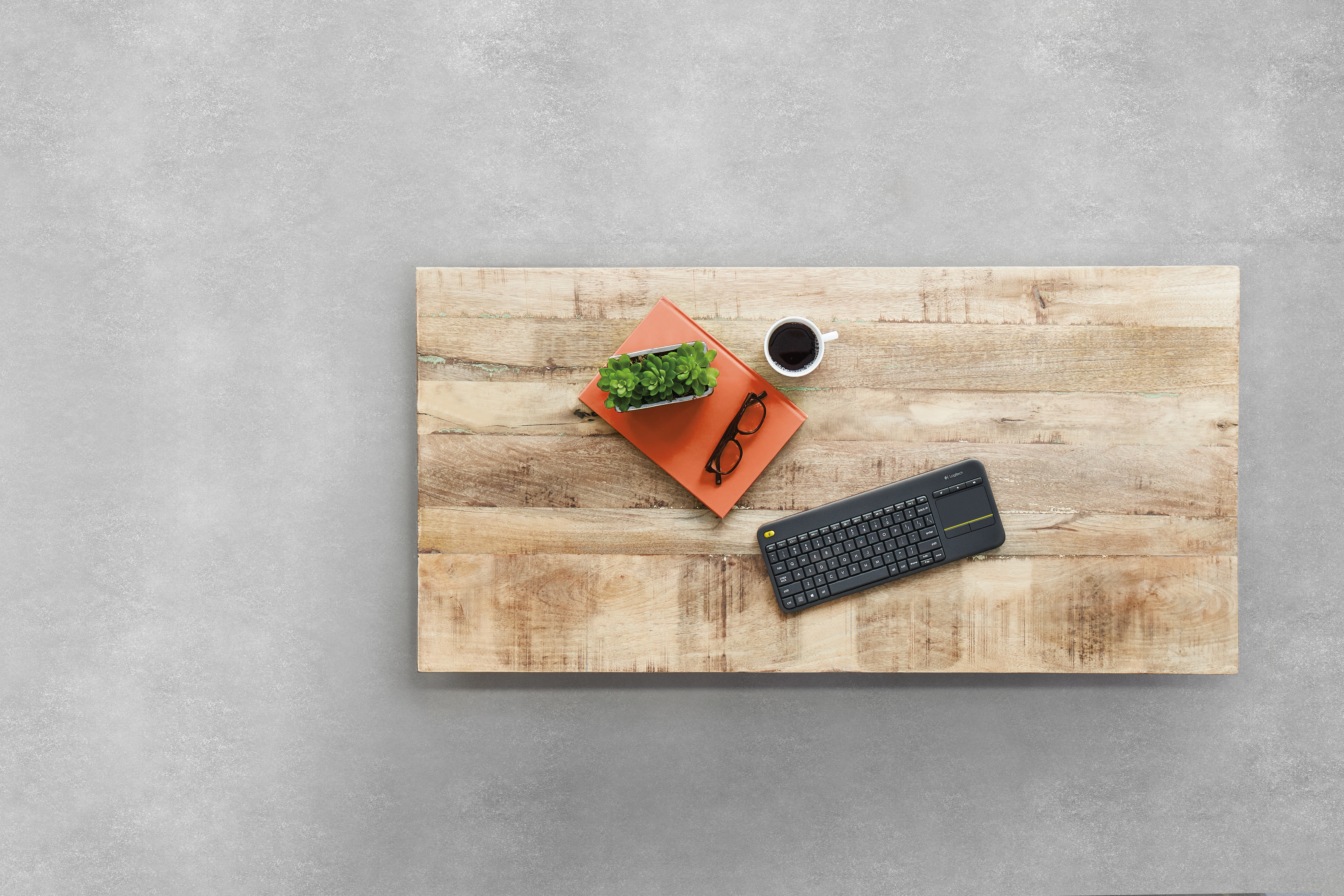 Logitech wireless touch keyboard k400 bl