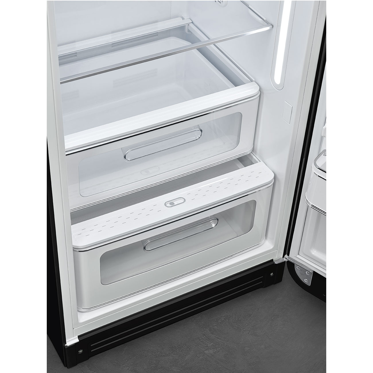 Koelkast SMEG FAB28RBL6 50's Style / C / 244L+26L / 153cm / zwart