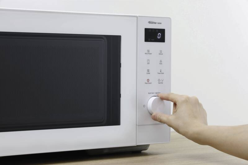 Microgolfoven PANASONIC NN-GD34QWEPG / 29L / 1000W / grill