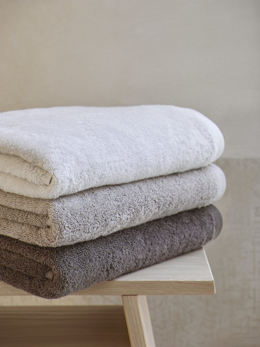 Badlaken Aquanova LONTWL-106 London 70x130cm Truffle