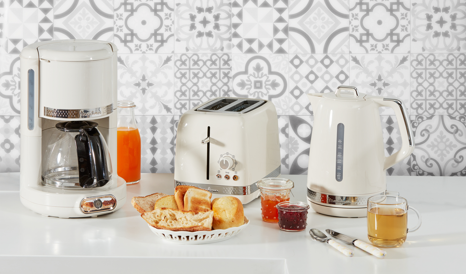 Waterkoker MOULINEX BY320A10 Soleil Ivoor 1,7L