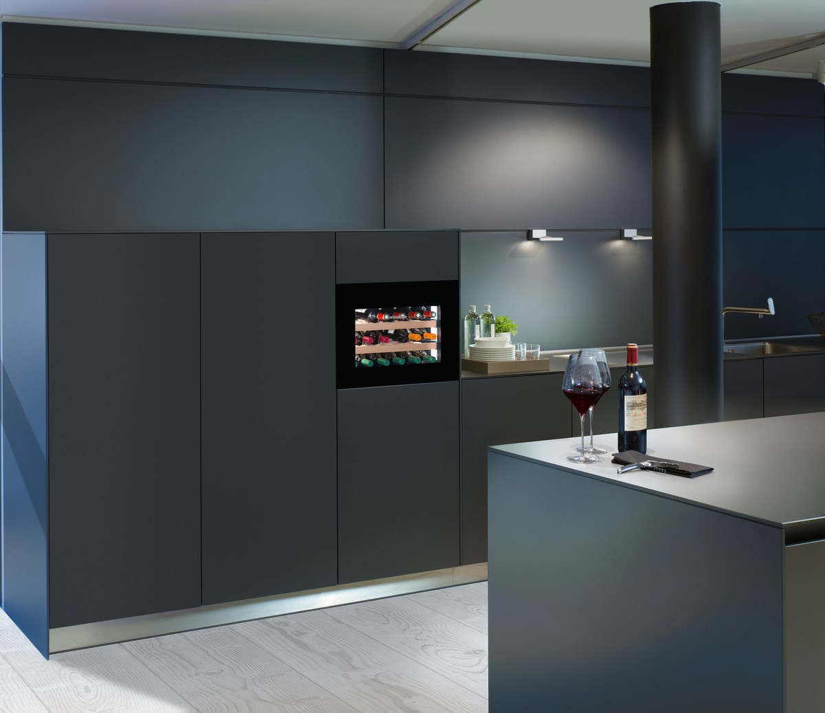Liebherr WKEgb 582 GrandCru Intégré Noir 18 bouteille(s)