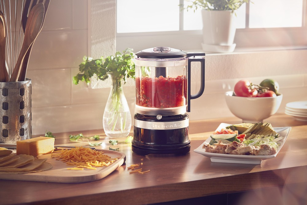 Hakmolen KITCHENAID 5KFC0516EOB Onyx Zwart 1,2L