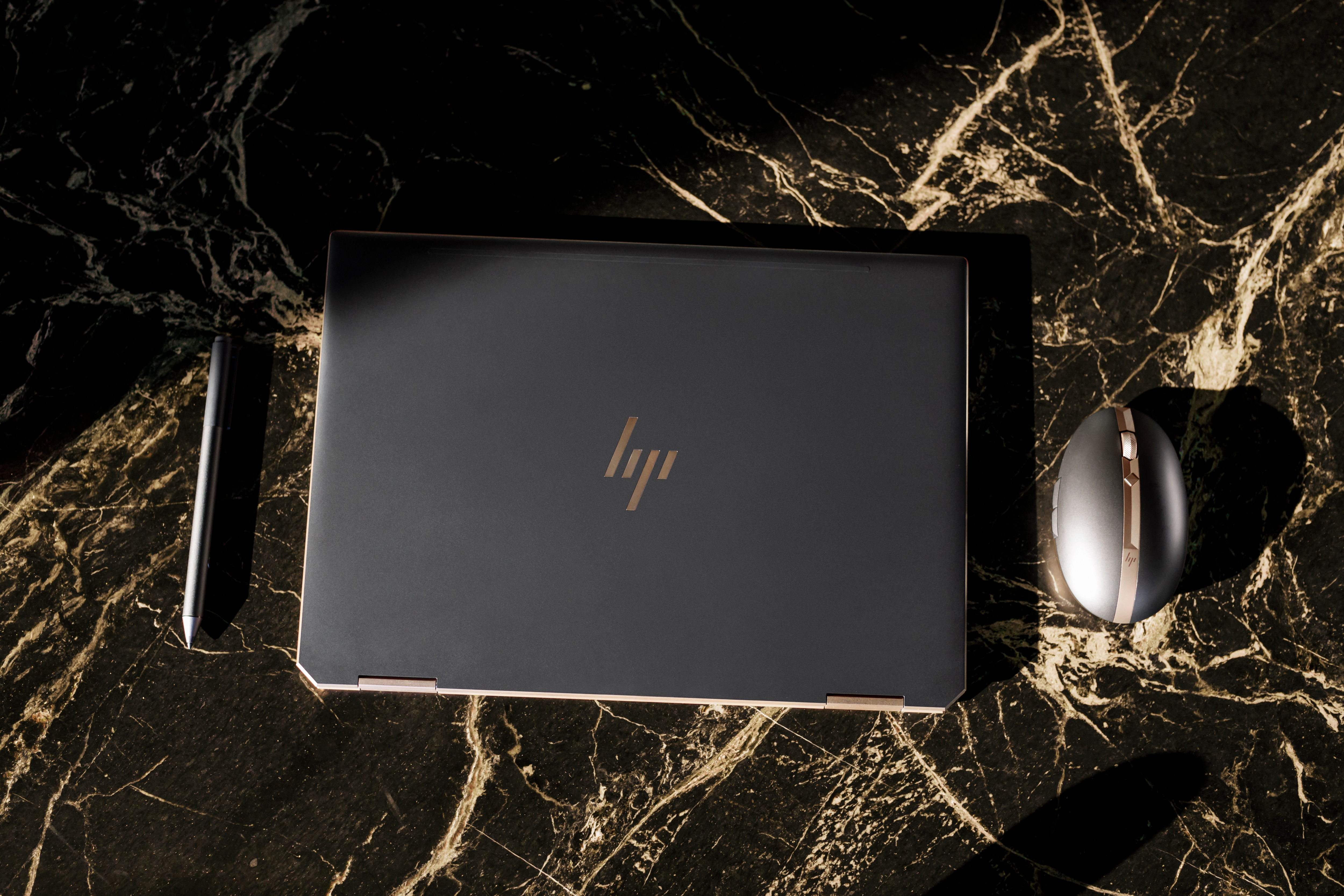 HP MUIS SPECTRE 700 BURGUNDY BORDEAUX