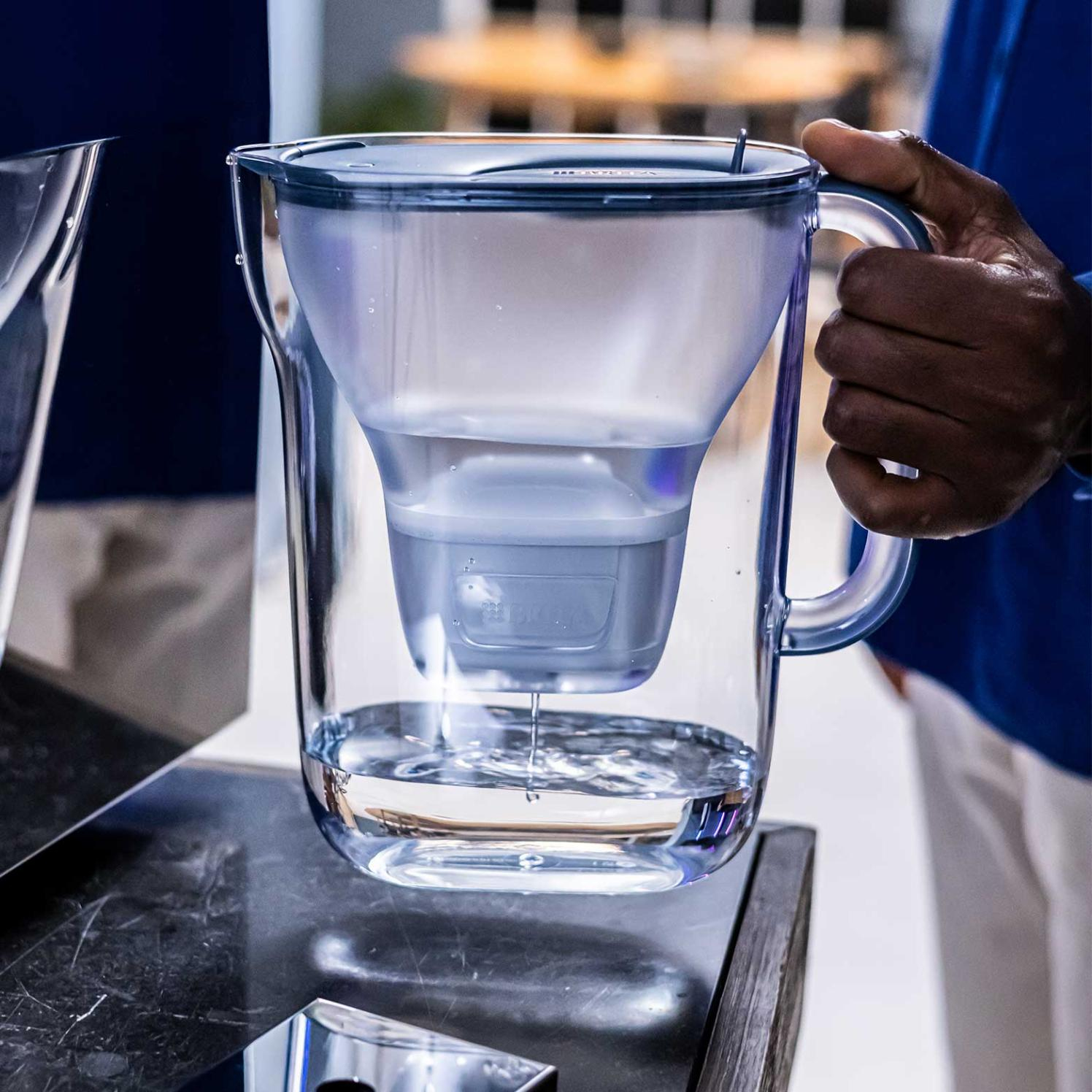 Waterfilterkan BRITA 1057790 Style / Essential Cool / stoneblue