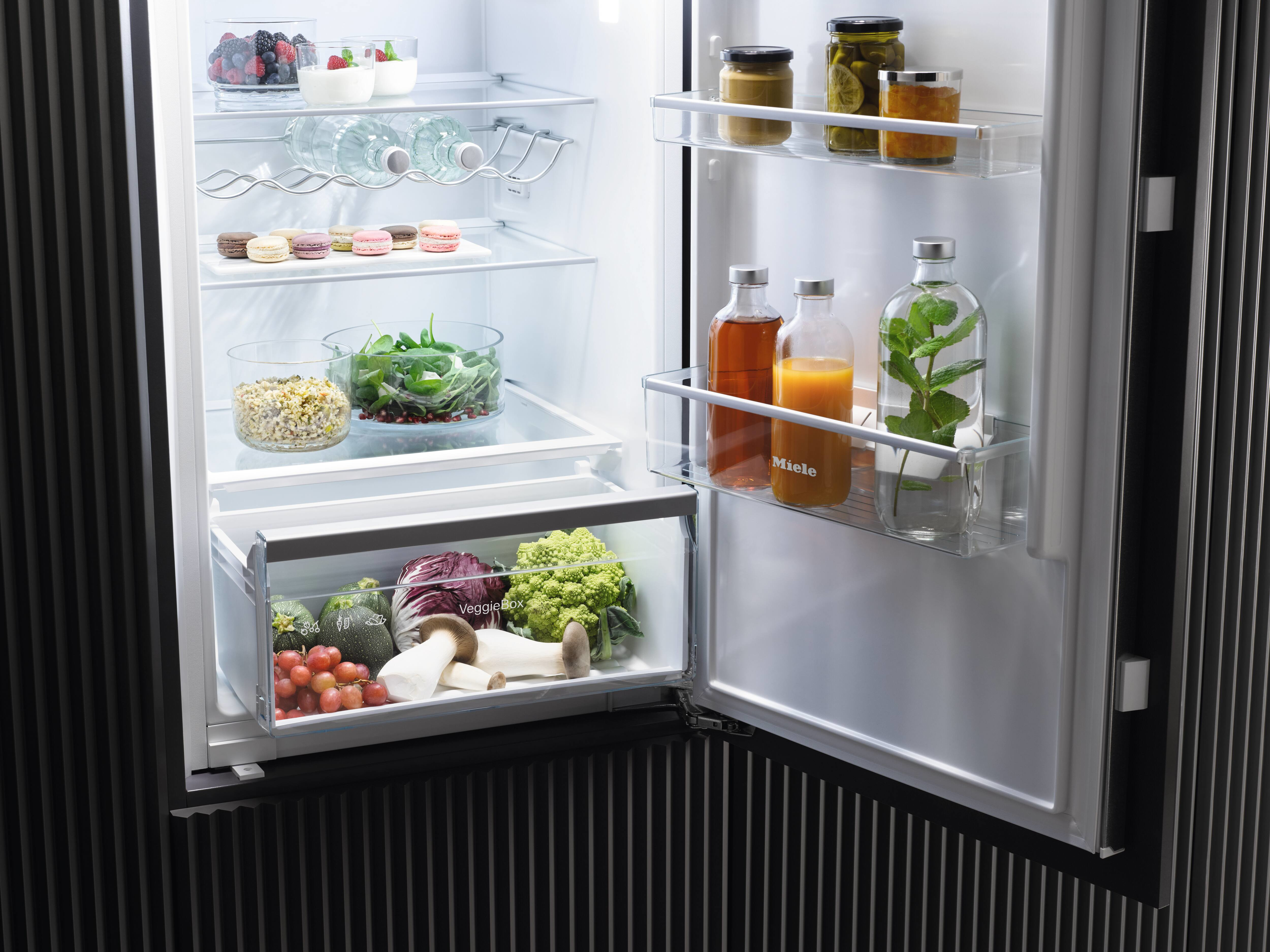 Miele K 7325 E réfrigérateur Intégré 204 L