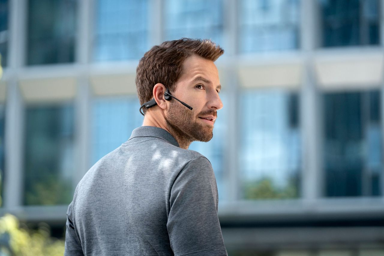 Hoofdtelefoon SHOKZ OpenComm 2 zwart - 2025 upgrade - bone conduction