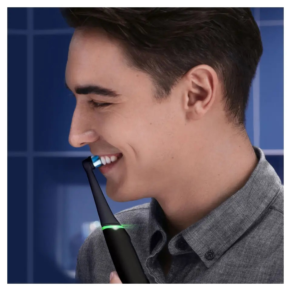 Elektrische tandenborstel ORAL-B iO Series 6 / Black Lava