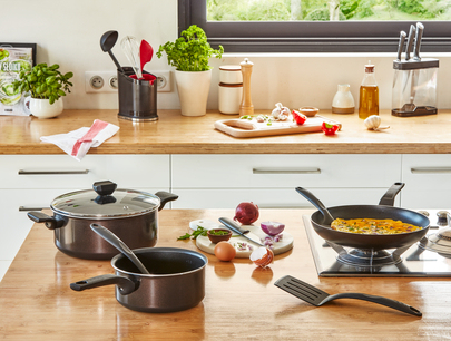 Tefal Easy Cook & Clean B5544602 steelpan Rond Zwart, Bruin