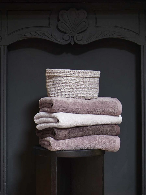 Handdoek AQUANOVA LONTWS-892 London / 55x100cm / Prunus