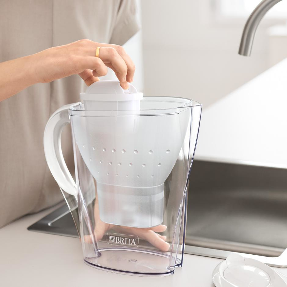 Waterfilterkan BRITA 1051130 Wit / 2.4L / + 2 MaxtraPro filters