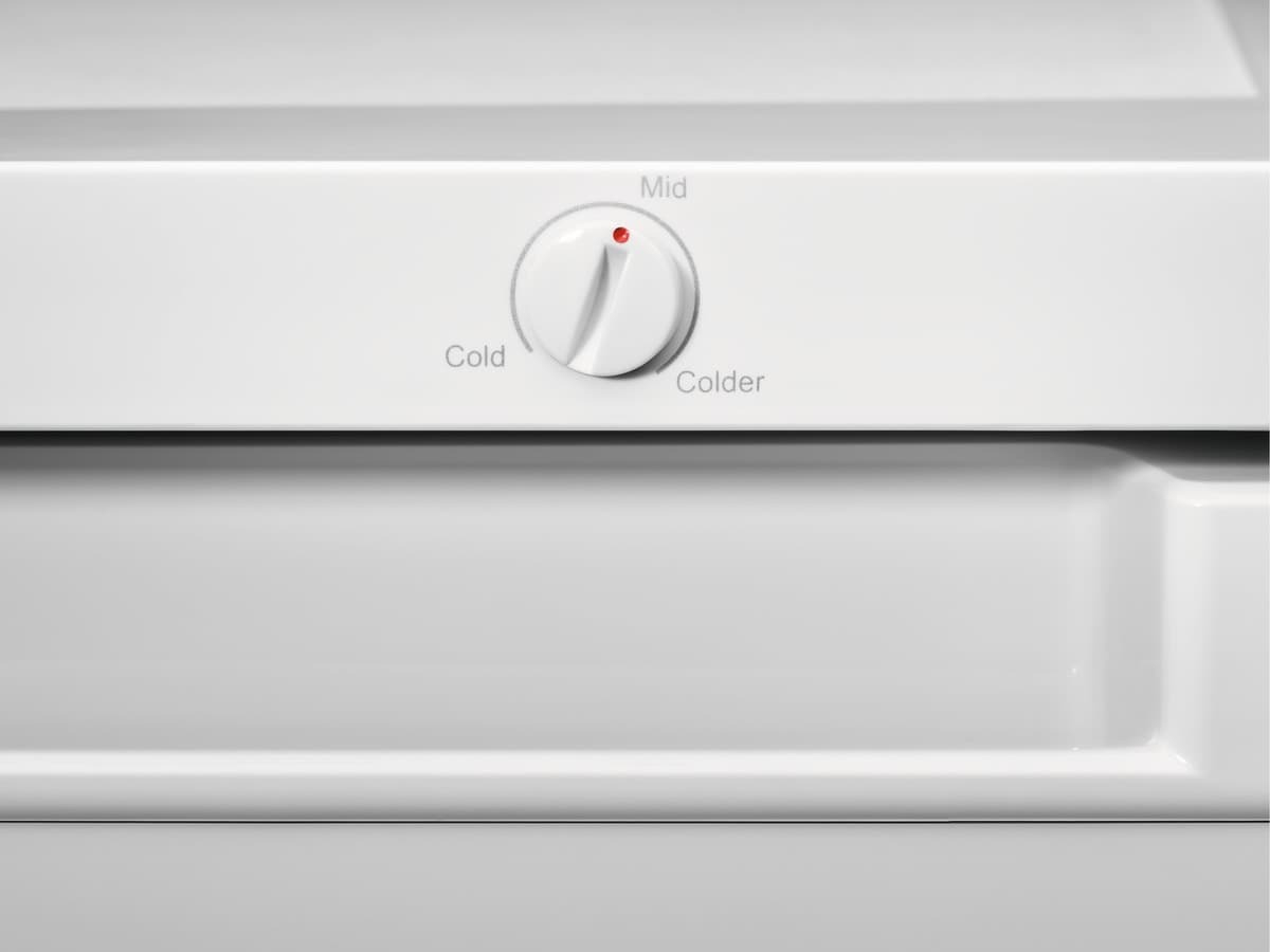 Tafeldiepvries ELECTROLUX LYB1AE8W0 / E / 85L / 85cm