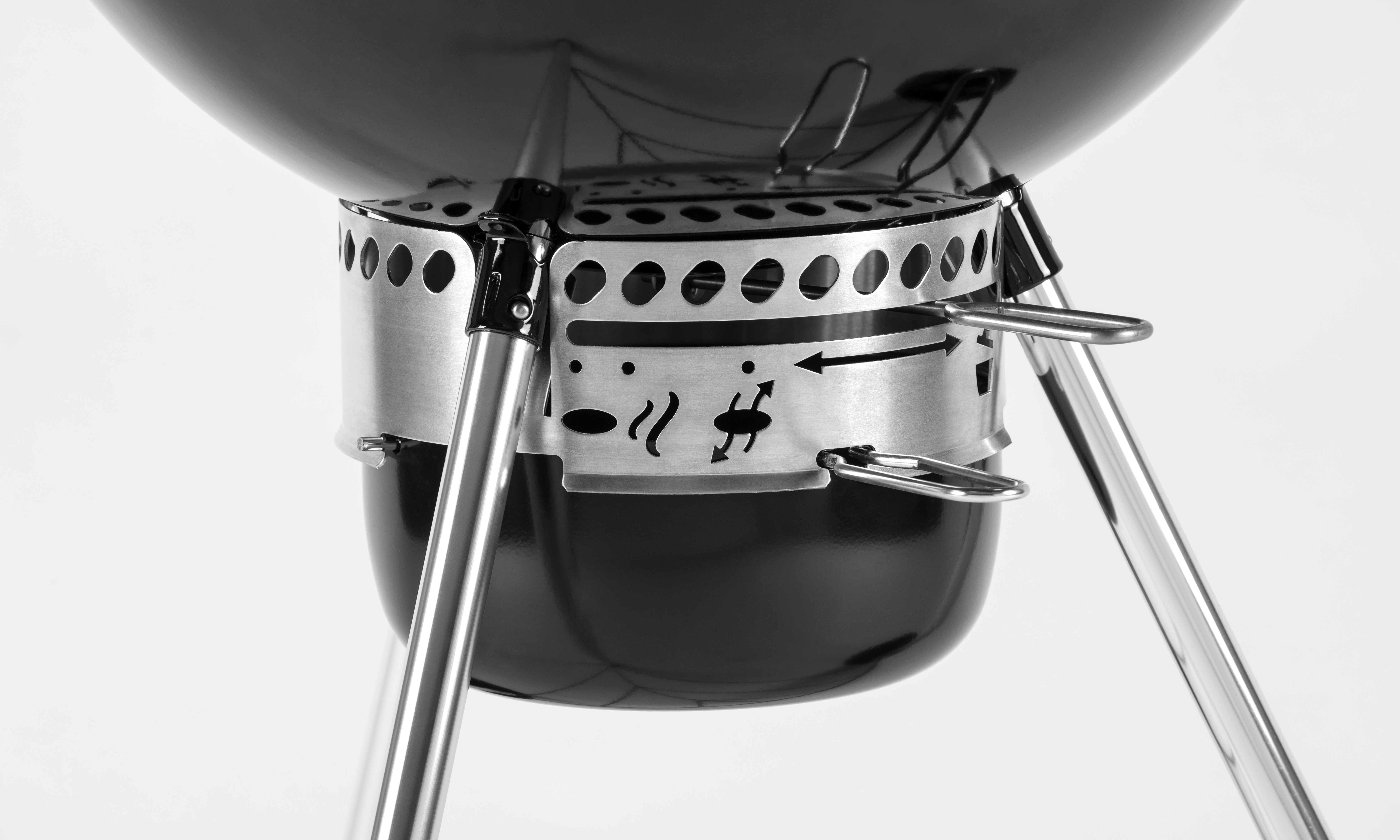 BBQ WEBER 14701004 Master-Touch GBS E-5750BLK / Houtskool