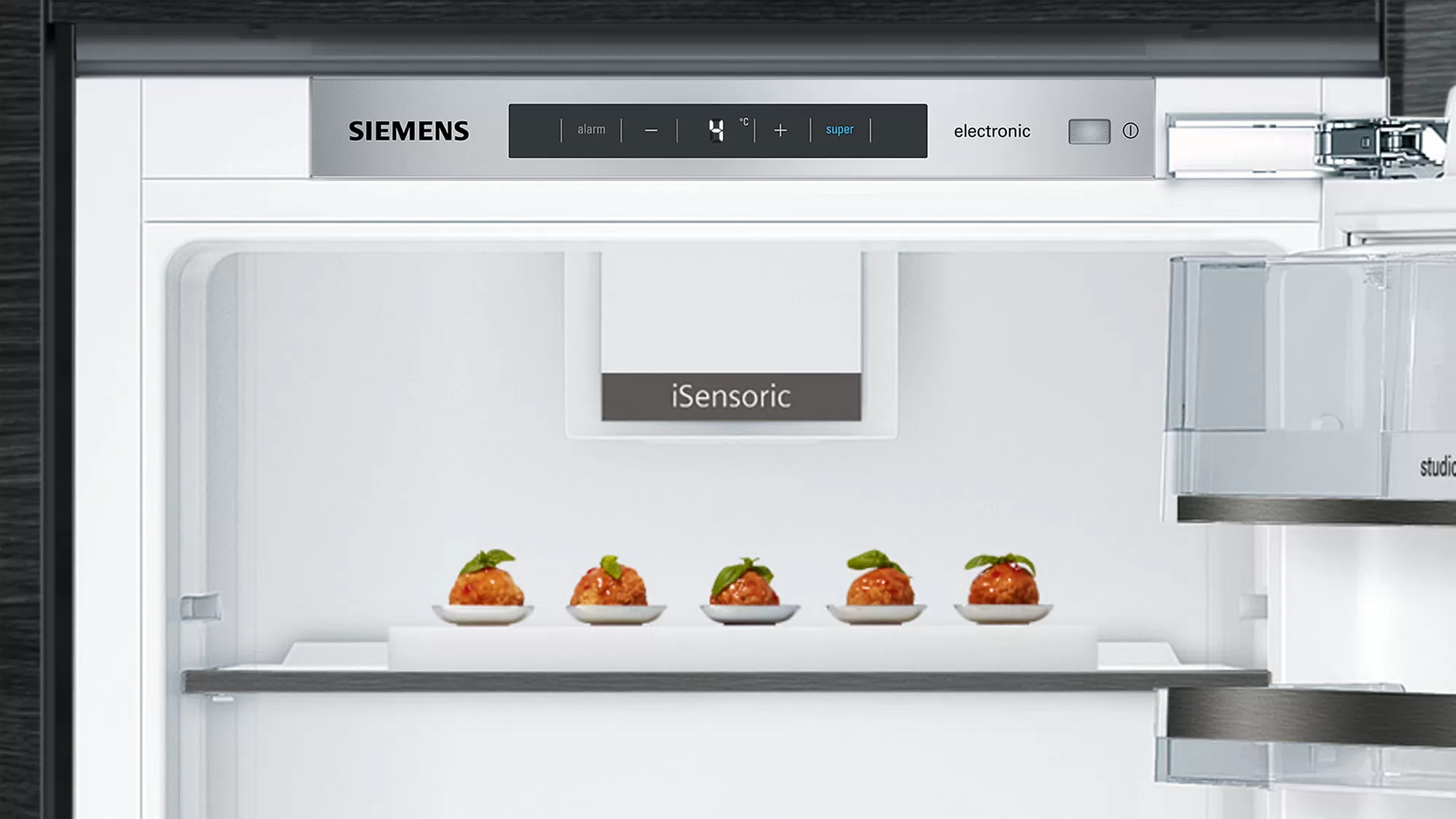 Siemens iQ500 KI81RSDE0 réfrigérateur Intégré 319 L E