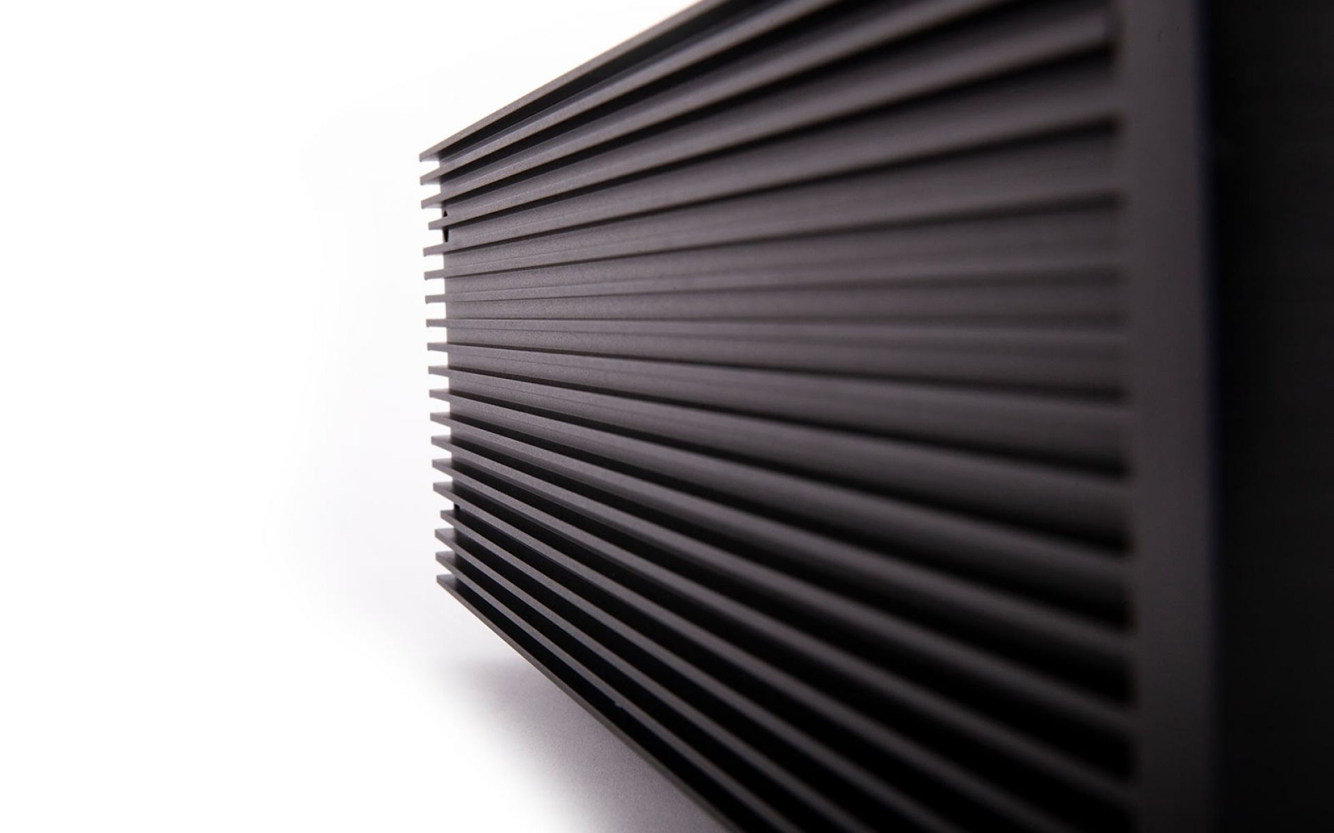 Block high-end-amplifier vr-120 black