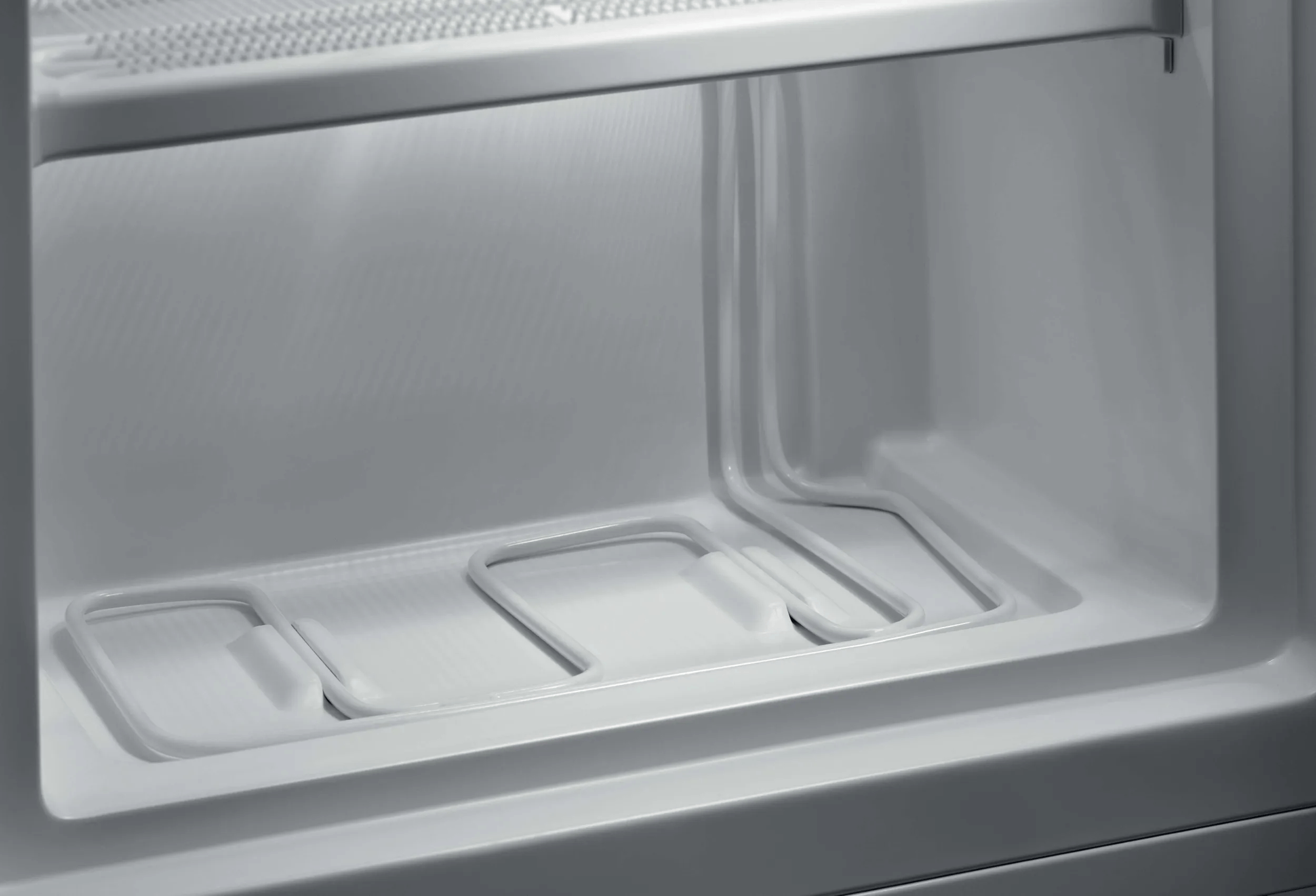 Tafeldiepvries ELECTROLUX LYB1AE8W0 / E / 85L / 85cm