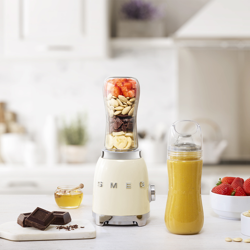 Blender SMEG PBF01CREU 50's Style Créme