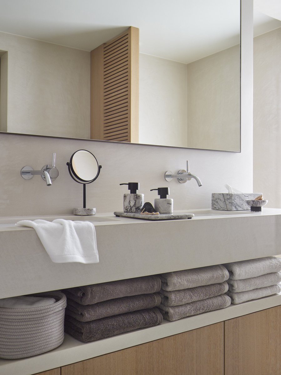 Badlaken Aquanova LONTWL-106 London 70x130cm Truffle