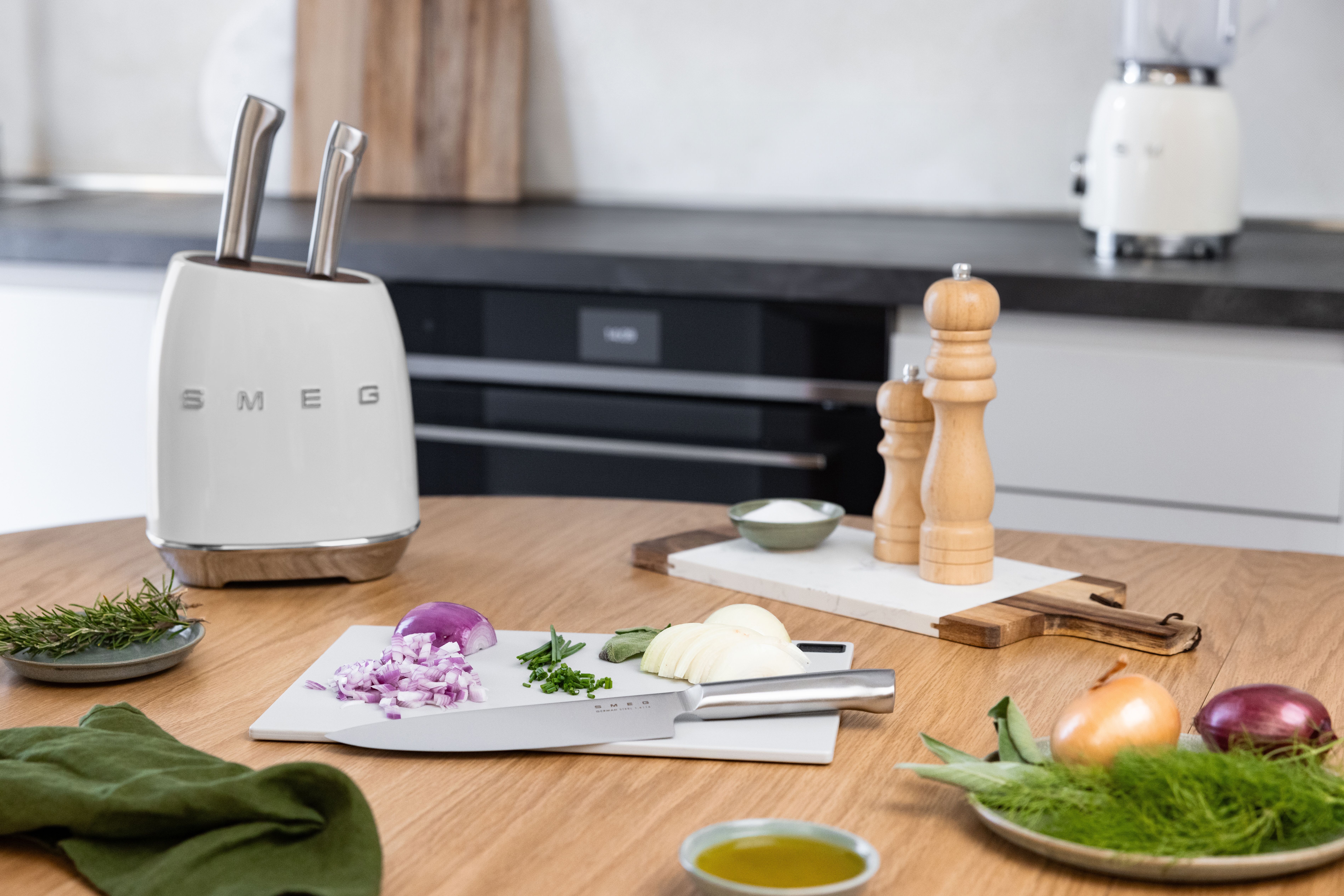 Messenblok SMEG KBSF02WH met 6 RVS-messen / wit