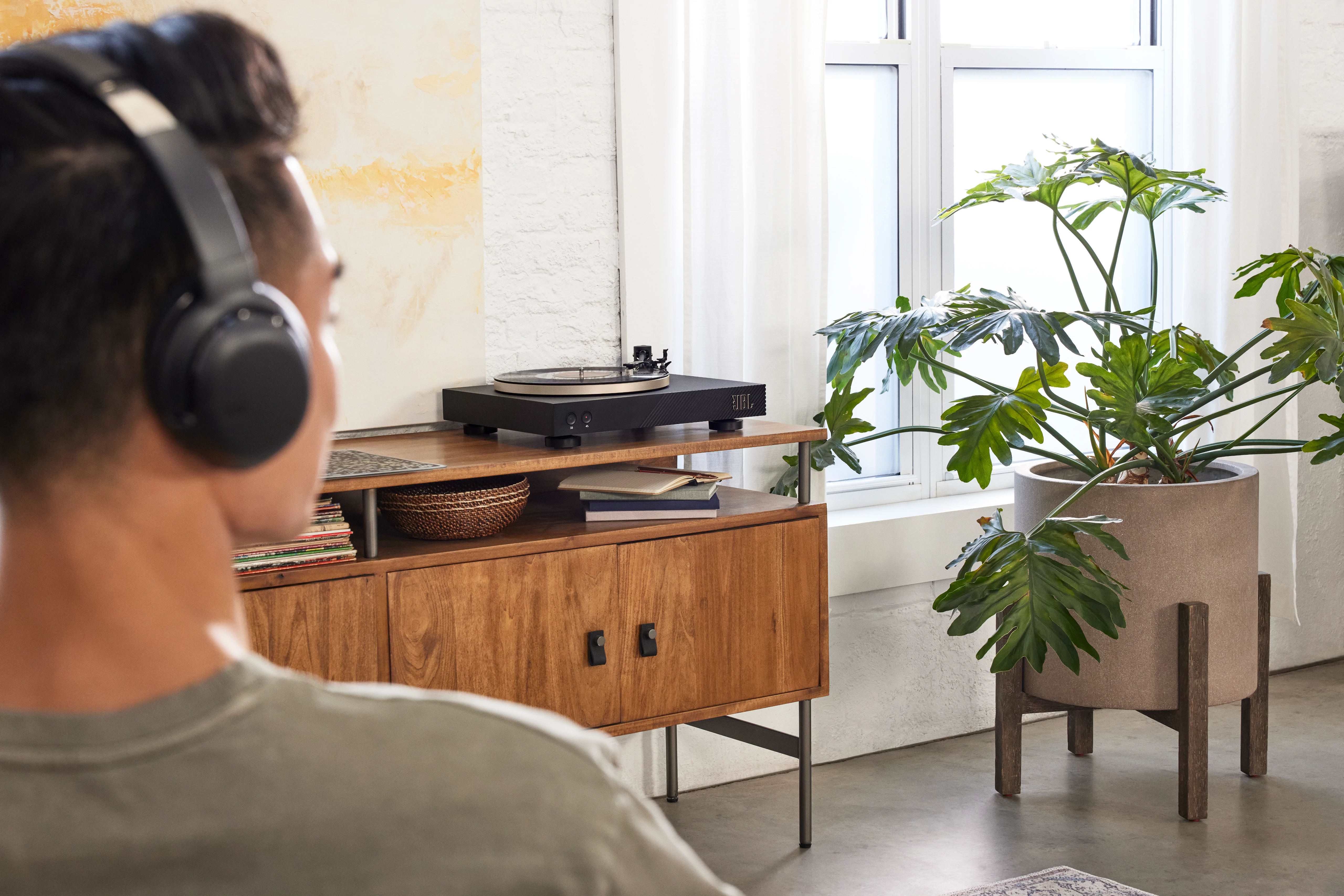 JBL SPINNERBTGLDEU BLUETOOTH TURNTABLE GOLD