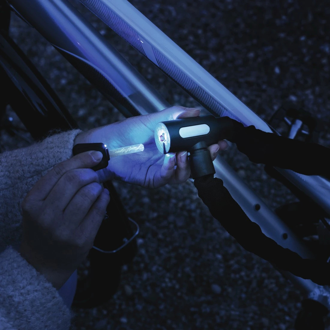 Fiets-kettingslot (met lichtsleutel) Hama 120cm Zwart