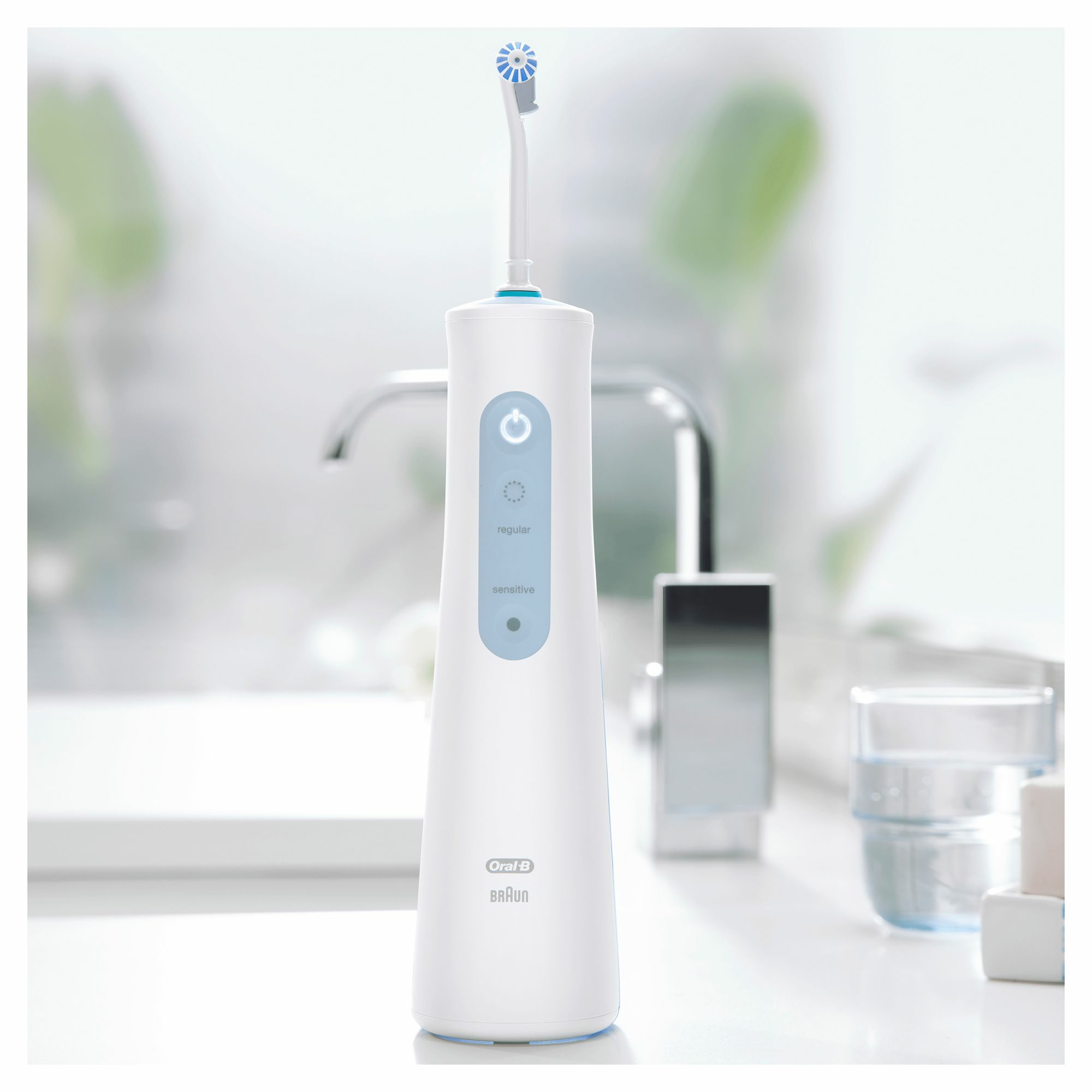 Oral-B Aqua Care 4 monddouche