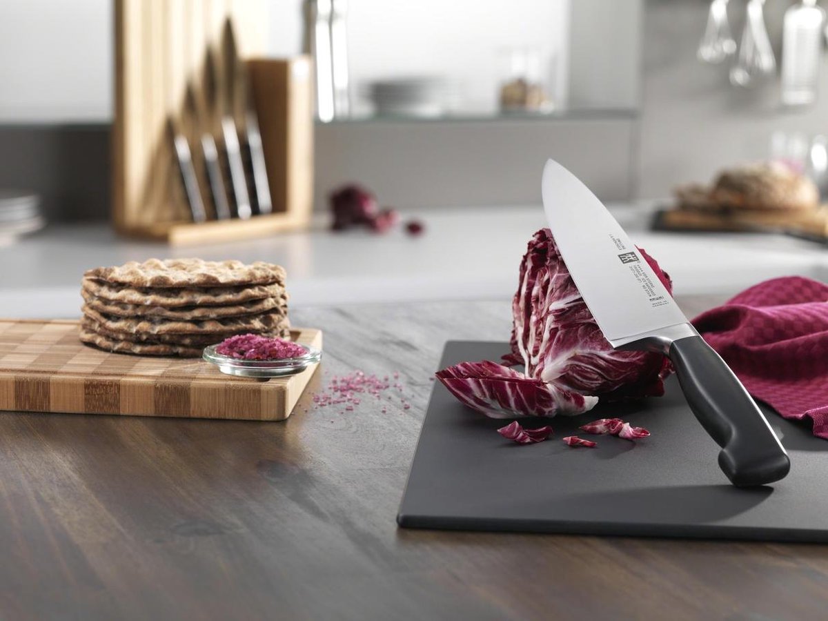 Mes ZWILLING 31071-181-0 Four Star / Koksmes / 180 mm