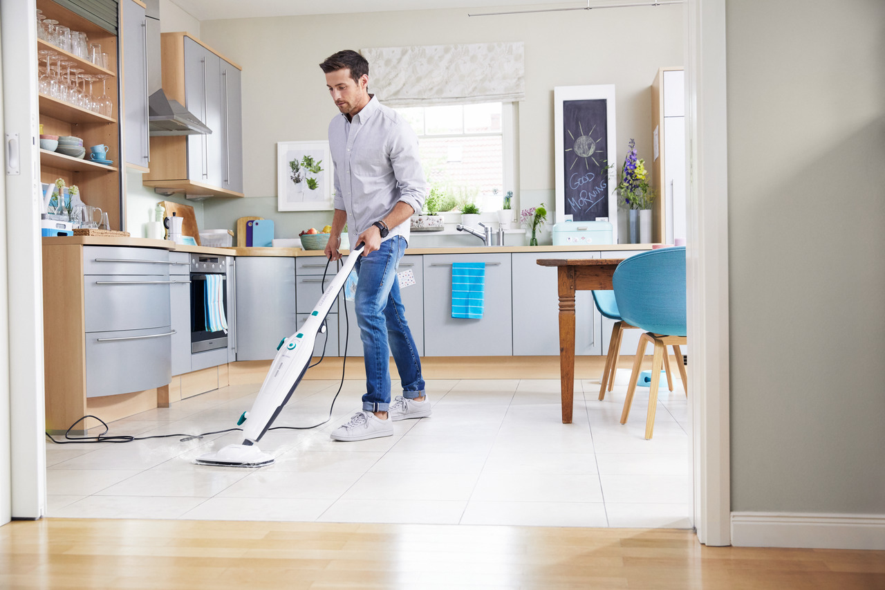 Leifheit CleanTenso Steam mop 0,55 L 1200 W Turquoise, Blanc