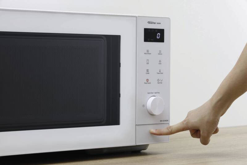 Microgolfoven PANASONIC NN-GD34QWEPG / 29L / 1000W / grill