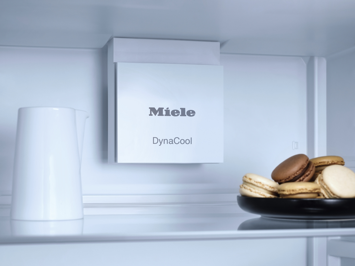 Miele Réfrigérateur encastrable K7715E