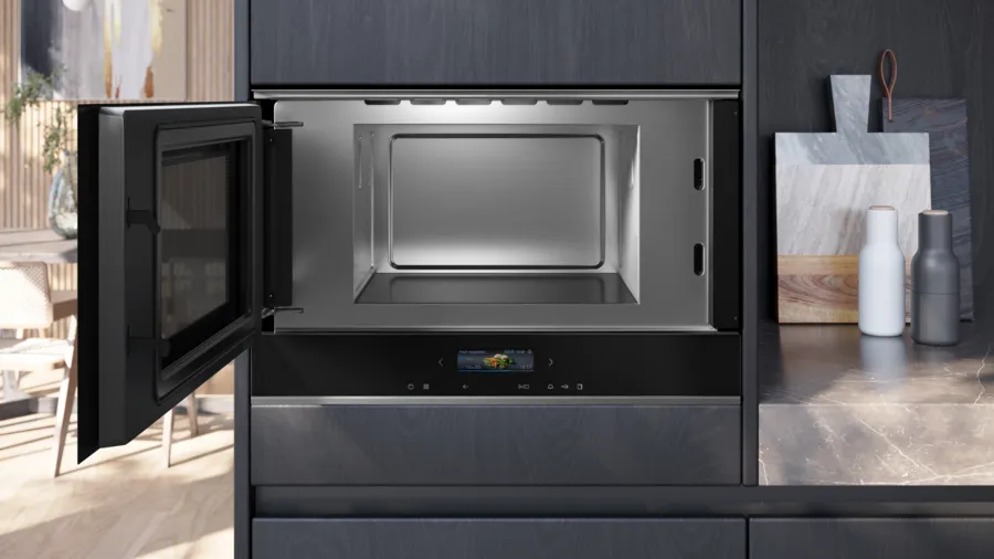 Siemens iQ700 BF722L1B1 micro-onde Noir Micro-onde simple Intégré 21 L 900 W