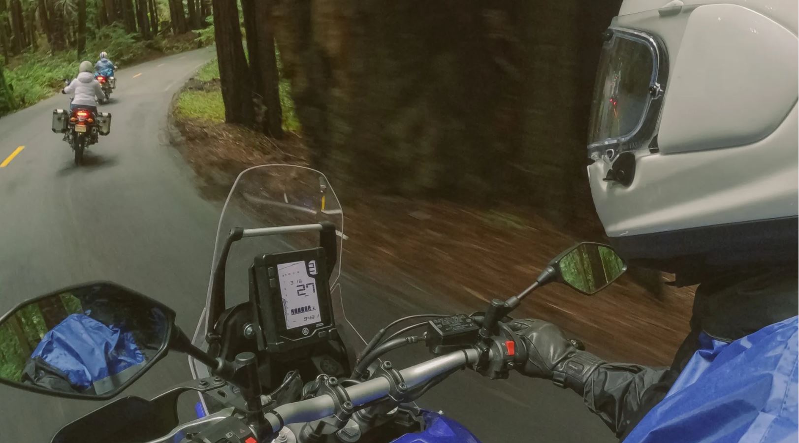 GOPRO Boom + Adhesive Mounts (All Heroes)
