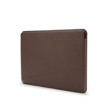 Decoded Leather Frame Sleeve for Macbook 16 inch brown