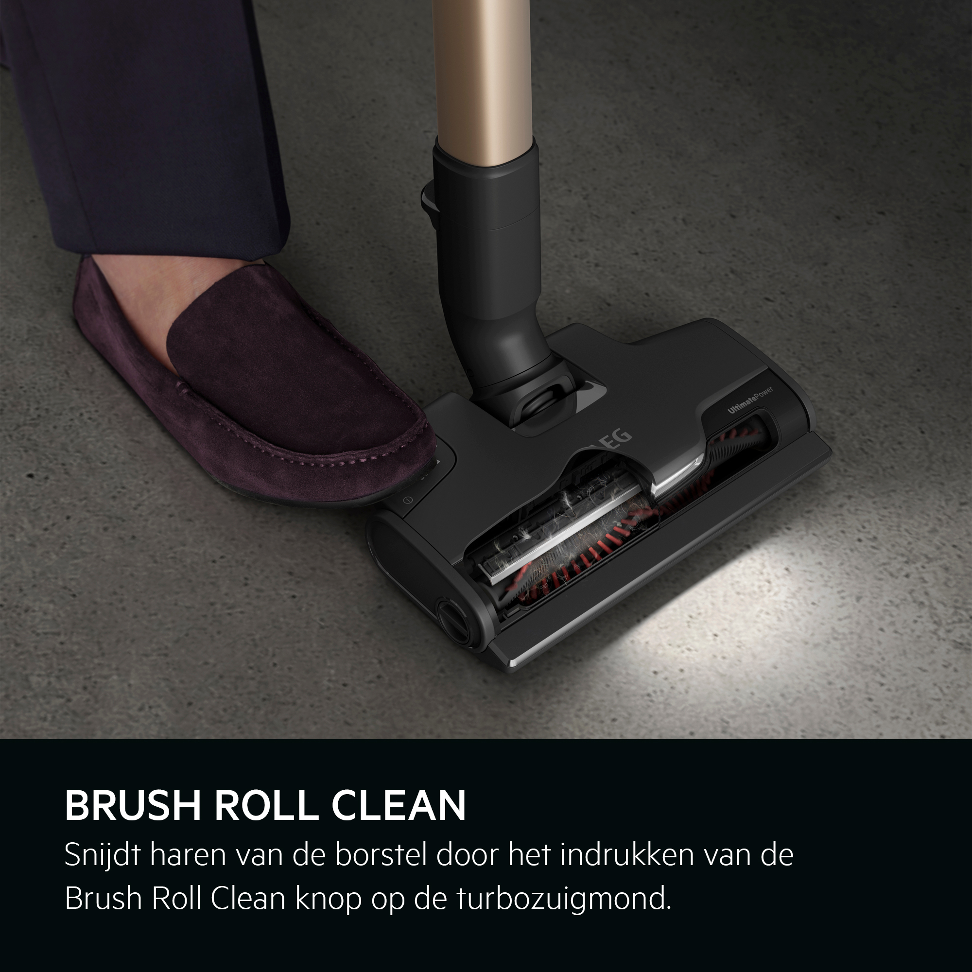 AEG Aspirateur-balai 900402038