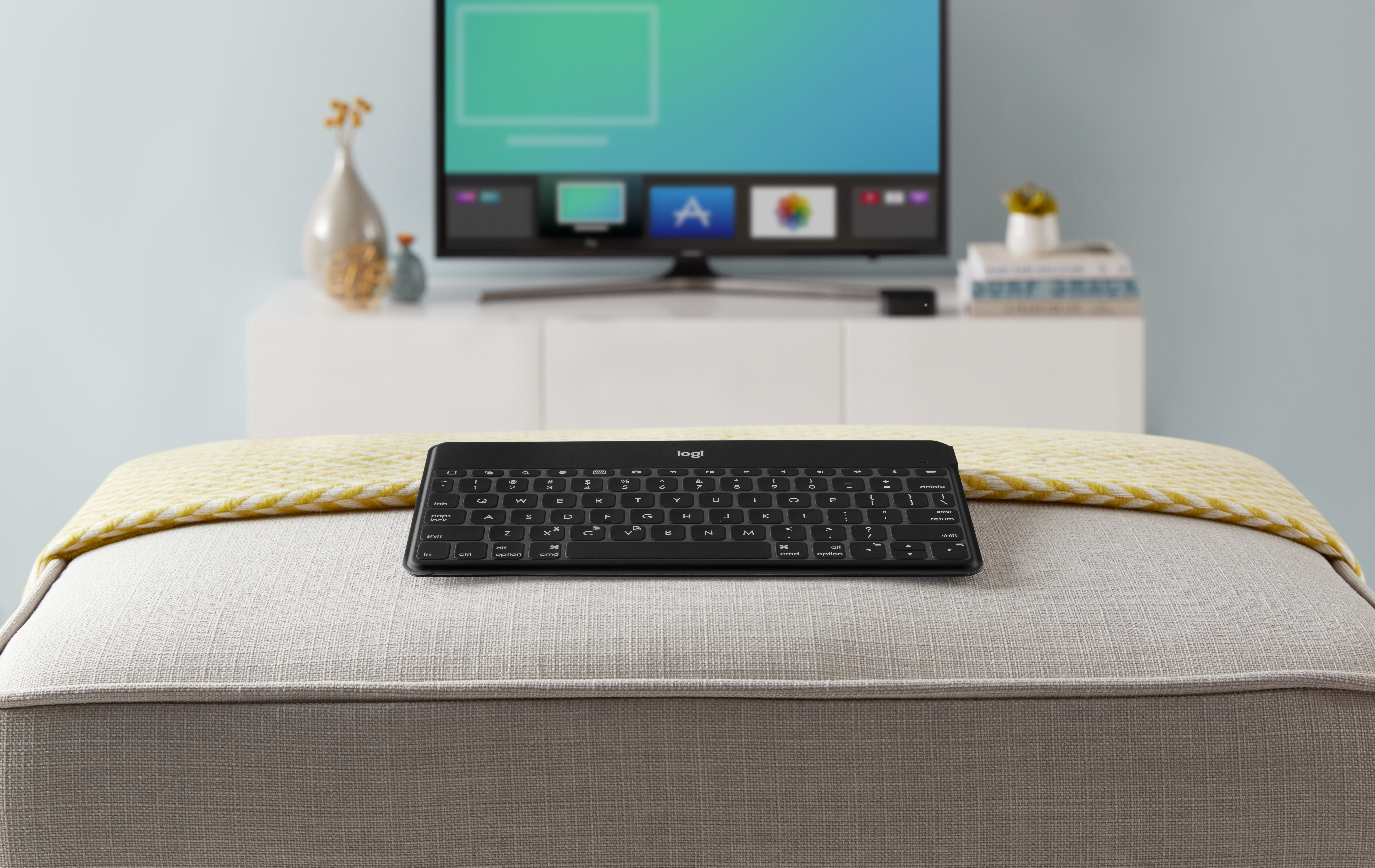 Logitech keys-to-go ios black