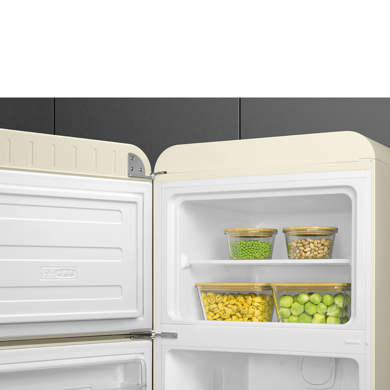 Smeg FAB30LCR5 réfrigérateur-congélateur Pose libre 294 L D Crème