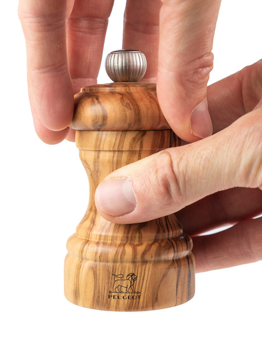 Peper-/Zoutmolen PEUGEOT 2/38212 Bistro / Duo / Olijfhout / 10cm