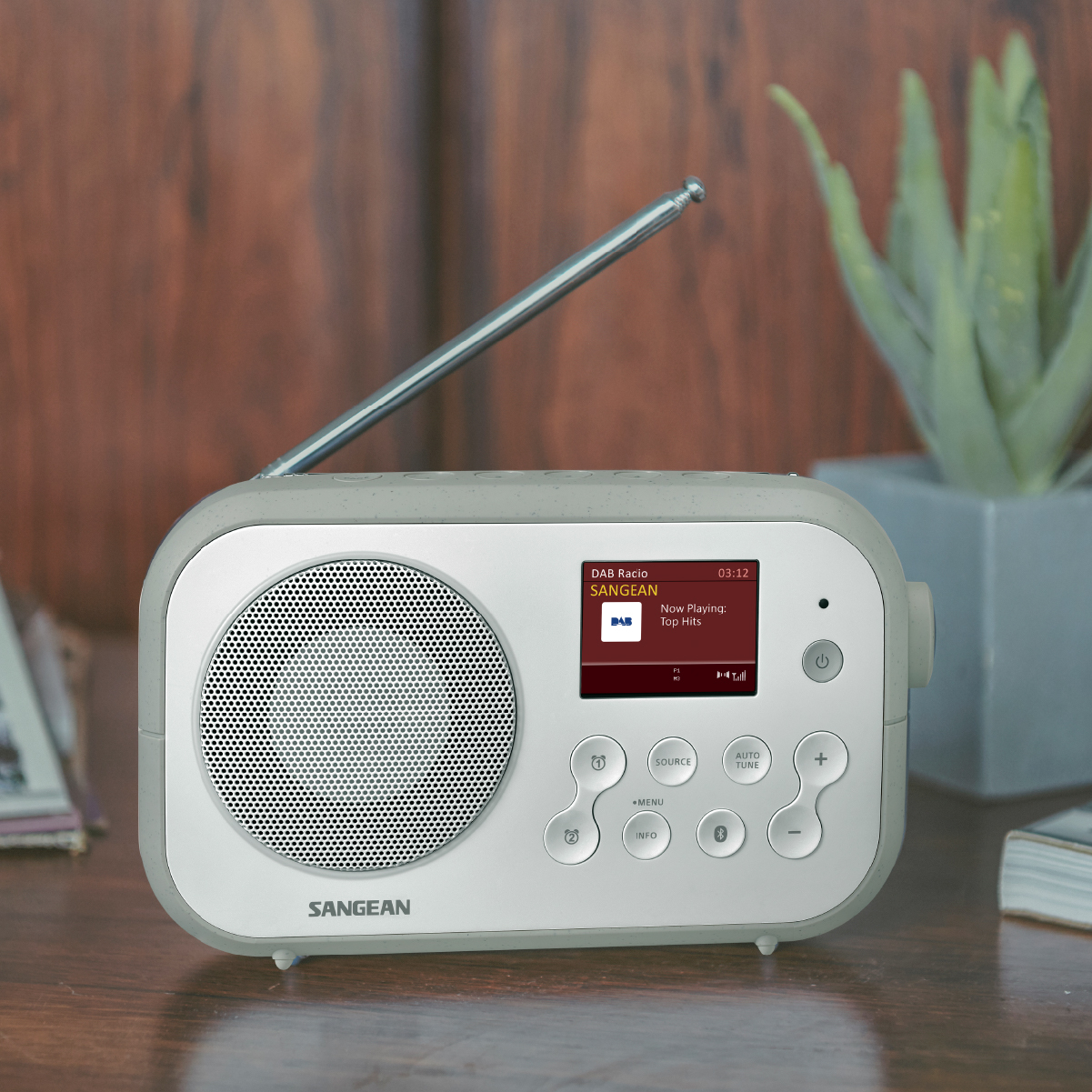 DAB+ radio SANGEAN Traveller 420 grijs/wit