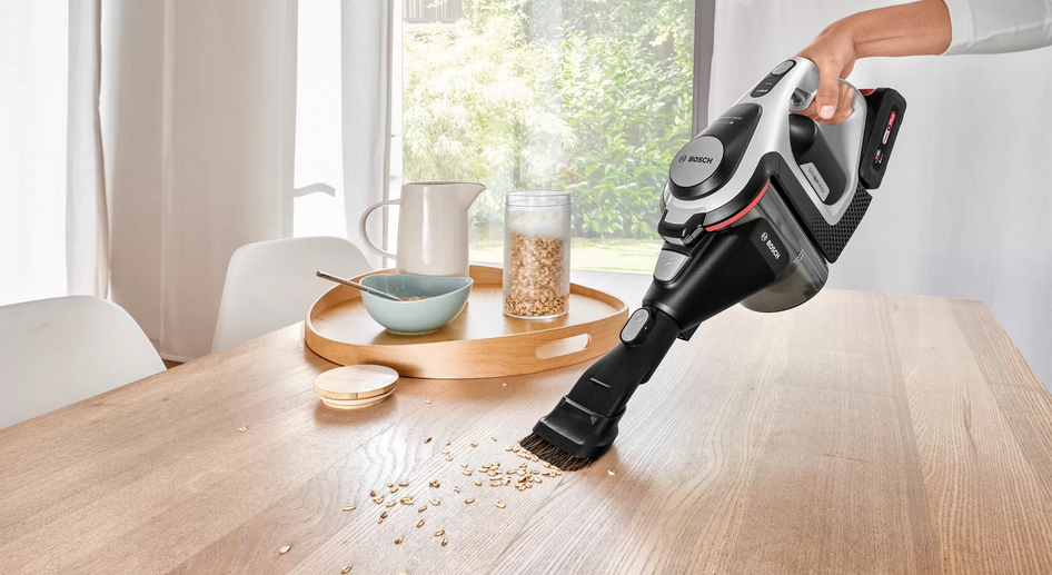 Bosch aspirateur balai unlimited BCS8224