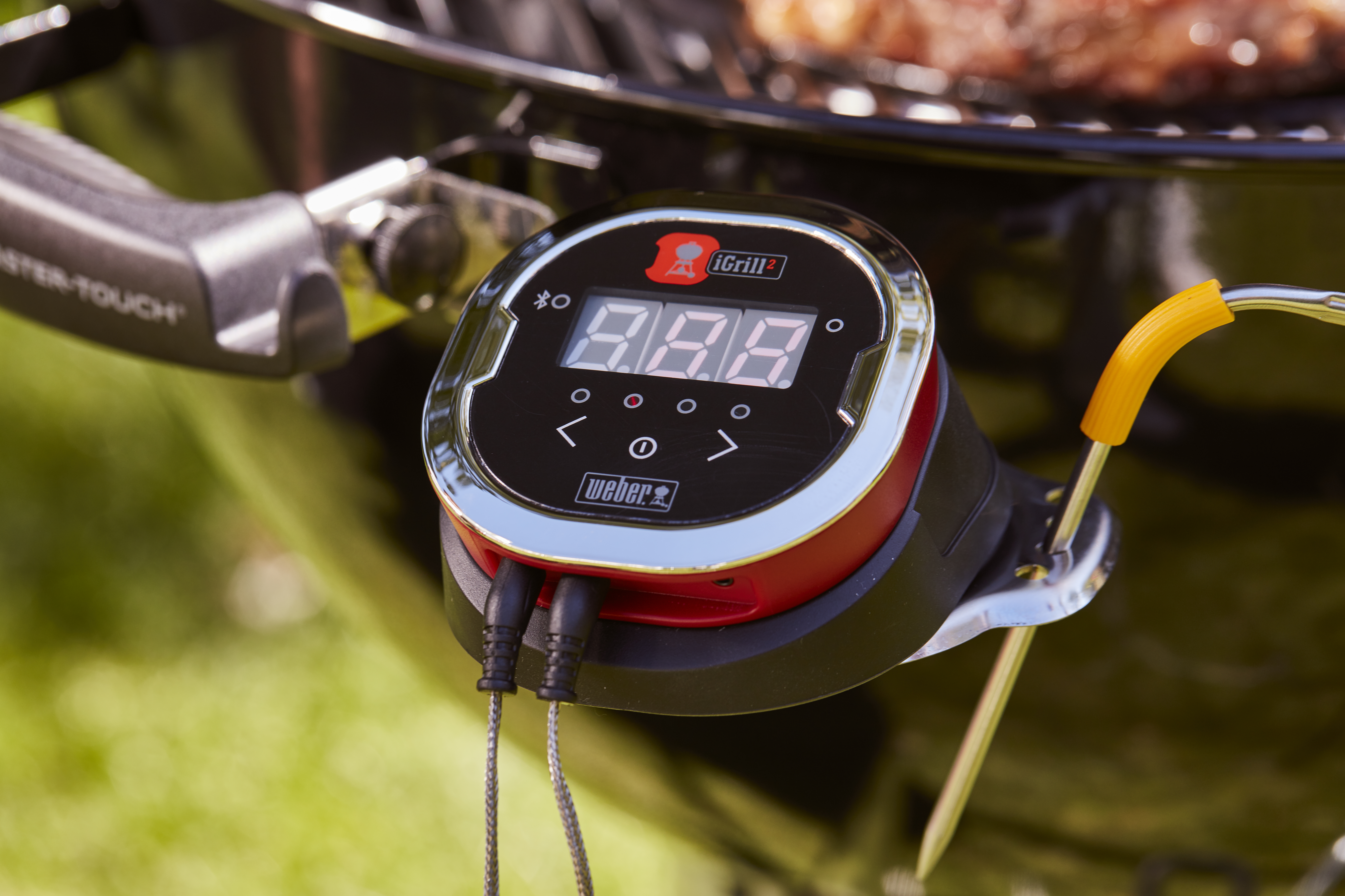 BBQ WEBER 14701004 Master-Touch GBS E-5750BLK / Houtskool