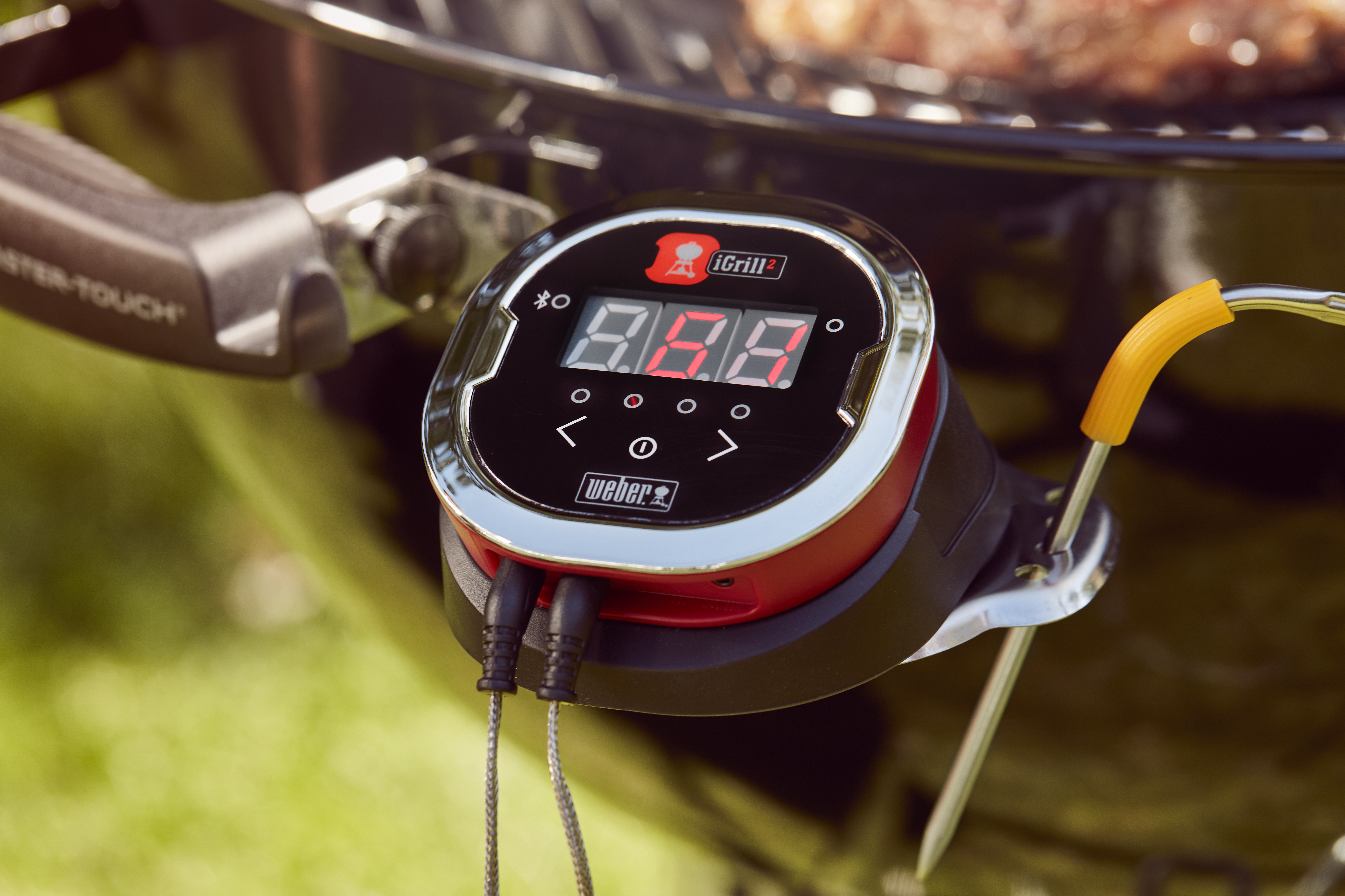 BBQ WEBER 14701004 Master-Touch GBS E-5750BLK / Houtskool