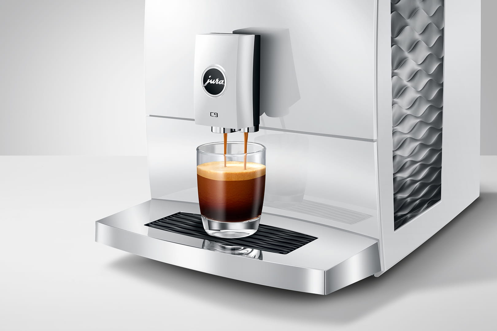 Espresso JURA 15810 C9 / Piano White (EA)
